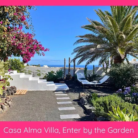 Full Relaxation - Private - Sea View - Private Garden - 2 Terraces - 3 Bedrooms - Wifi - Parking - Washing Machine *
