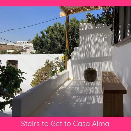Full Relaxation - Private - Sea View - Private Garden - 2 Terraces - 3 Bedrooms - Wifi - Parking - Washing Machine Holiday home *