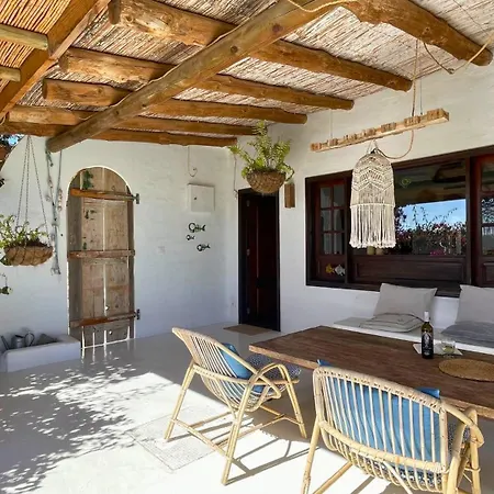 Full Relaxation - Private - Sea View - Private Garden - 2 Terraces - 3 Bedrooms - Wifi - Parking - Washing Machine