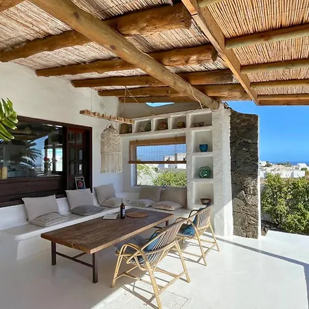 Full Relaxation - Private - Sea View - Private Garden - 2 Terraces - 3 Bedrooms - Wifi - Parking - Washing Machine Holiday home